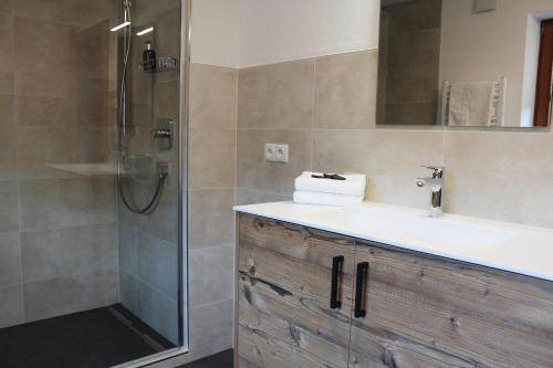 Kúpeľňa v ubytovaní Appartement Pitztal-Hochzeiger inclusive Pitztal-Sommer Card