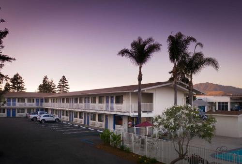 Fotografie z fotogalerie ubytování Motel 6-San Luis Obispo, CA - North v destinaci San Luis Obispo