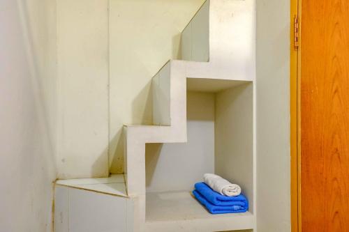 Фотография из галереи Cendrawasih Residence Mitra RedDoorz в Джакарте