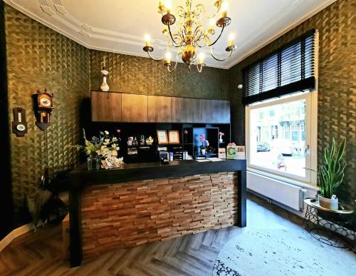 Příslušenství pro přípravu čaje a kávy v ubytování Hotel Washington