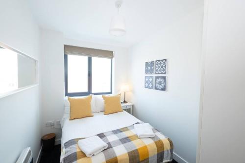 Gallery image of Air Host and Stay - Liverpool The Atrium sleeps 6 great value in Liverpool