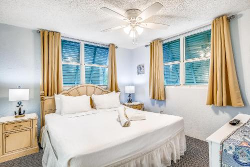 Photo de la galerie de l'établissement Sunrise Suites - Sea Breeze Suite 101, à Key West