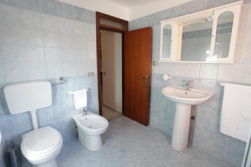 Ένα μπάνιο στο Apartment with Terrace in Ragusa