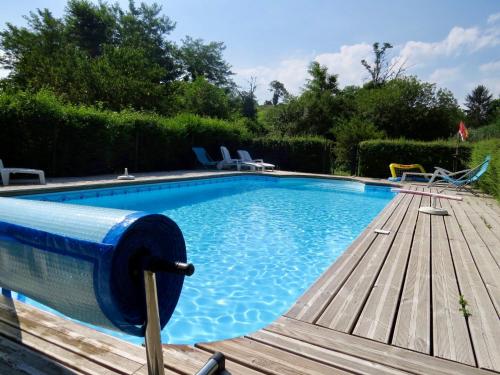 Πισίνα στο ή κοντά στο Appartement familial à Blaignac avec Piscine 100m² 8 personnes