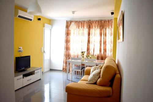 Зона вітальні в 3 bedrooms appartement with wifi at Cordoba