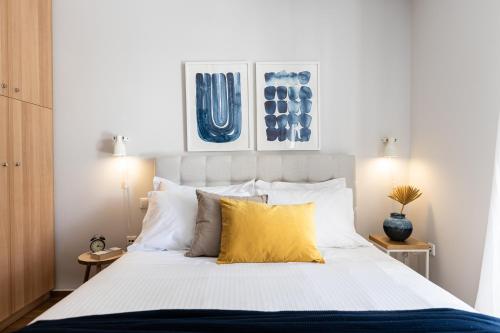 Posteľ alebo postele v izbe v ubytovaní Ideal 1 BR Apartment in Petralona by UPSTREET