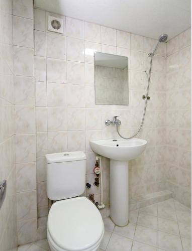  Your lovely stay in Yerevan, Komitas 30 -  Room  picture :   Tea/Coffee maker    Shower    TV                           