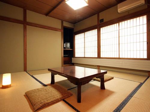 Gallery image of Ougiya Ryokan in Hakuba