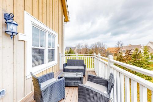 Condo 228 at Snowbridge – Photos 3