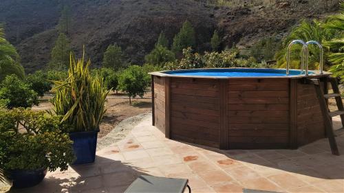 Finca Las Olivas - Unique country house with heated pool