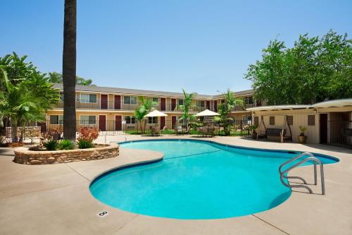 Gallery image of Travelodge by Wyndham Santa Maria in Santa Maria
