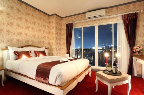 チェンマイにあるビクトリア　ニンマン　ホテルのギャラリーの写真