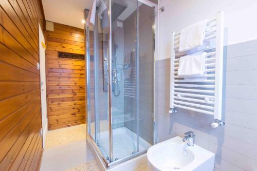 Kylpyhuone majoituspaikassa CA GRIMANI private terrace