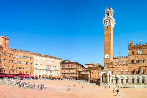 Gallery image of Palazzo Chigi Zondadari in Siena