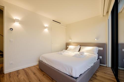 BOUTIQUE Rentals- ATTICO Luxury Design-Ocean views
