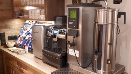 Dapur atau dapur kecil di Hotel Starjet