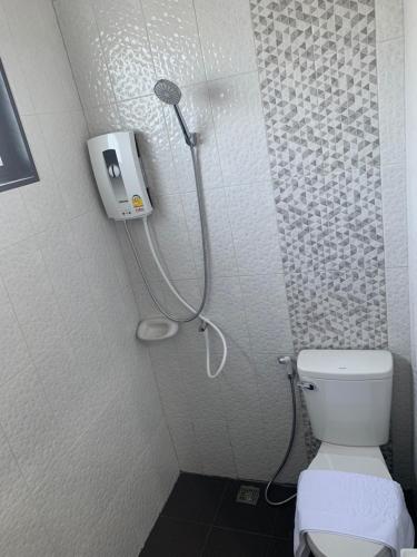 Ένα μπάνιο στο Nub Thong Residence