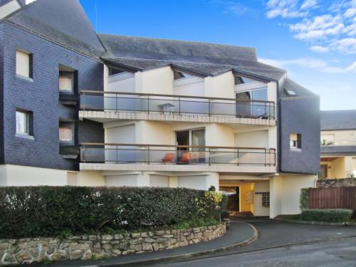 キブロンにあるAppartement d'une chambre a Quiberon a 50 m de la plage avec vue sur la mer balcon amenage et wifiのギャラリーの写真