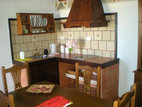 Kuchyňa alebo kuchynka v ubytovaní Charming apartment in Los Silos with terrace and barbecue