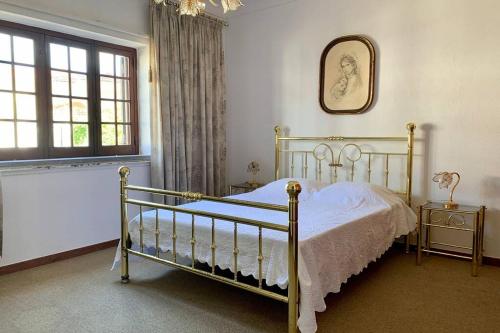 Кровать или кровати в номере Oak Valley Flats Casa do Pinhal Colares