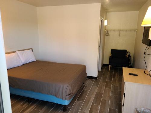 Posteľ alebo postele v izbe v ubytovaní Motel 9 Las Cruces