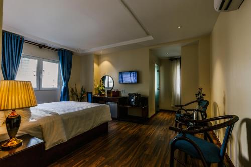 Μια τηλεόραση ή/και κέντρο ψυχαγωγίας στο Roseland Sweet Hotel