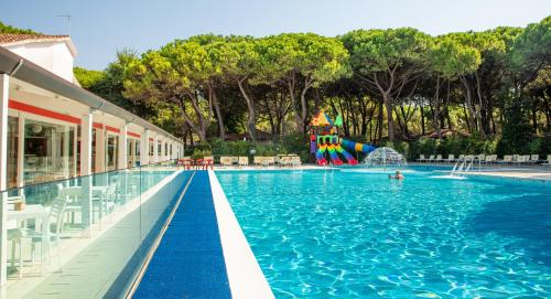 The swimming pool at or close to Jesolo Mare Family Camping Village