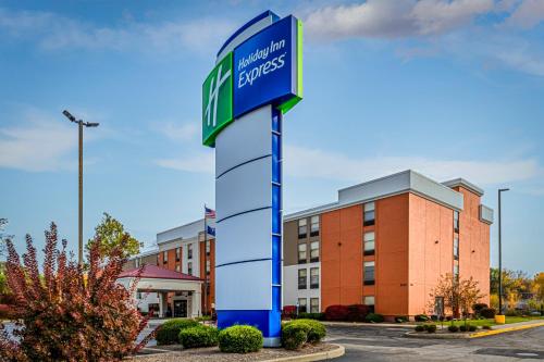 Holiday Inn Express Indianapolis South, an IHG Hotel Image
