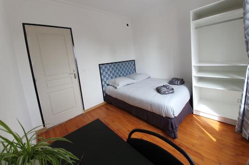 NancyRoom – Photos 4