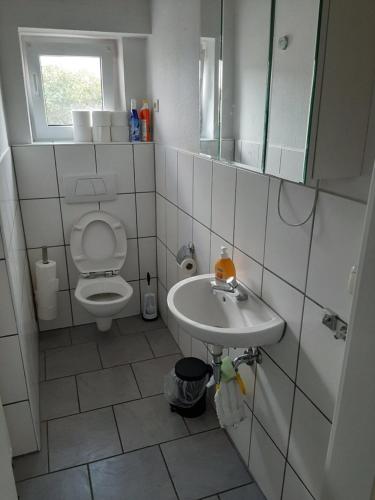 ห้องน้ำของ Monteurwohnung in Rommerskirchen