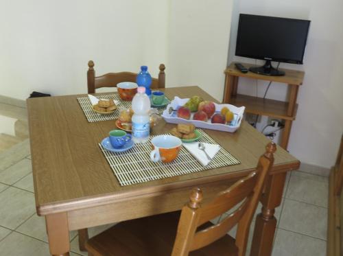 Φαγητό σε αυτή η παραθεριστική κατοικία ή κάπου εκεί κοντά