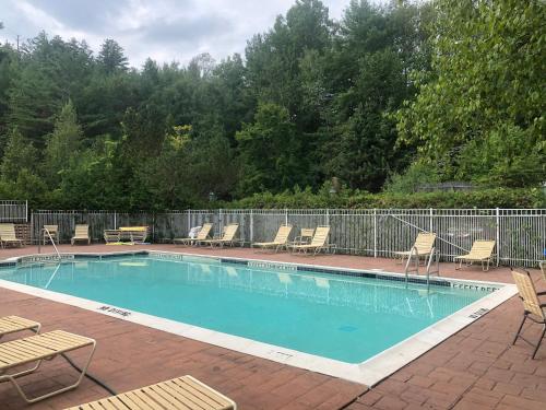 Phoenix Inn Resort – Photos 4