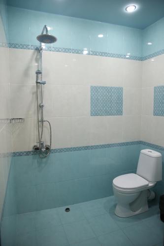 Ένα μπάνιο στο Hotel Gold
