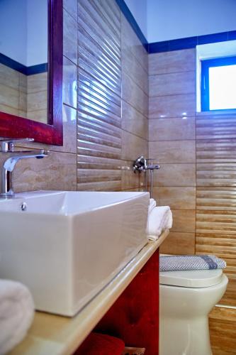 Un baño de ANEMOS residence