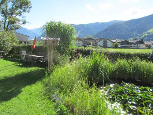 Galería fotográfica de Gartenwohnung Robinigg en Maishofen