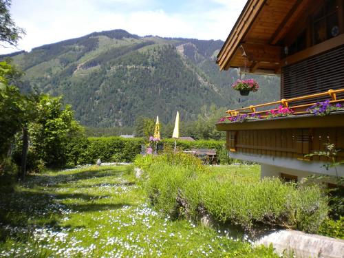 Galería fotográfica de Gartenwohnung Robinigg en Maishofen
