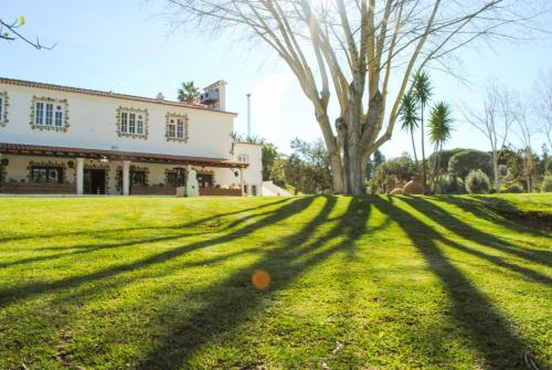 Gallery image of EPHYRUS - Country House, Restaurant, Wellness in Setúbal