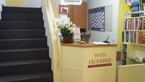 Perpustakaan di hotel