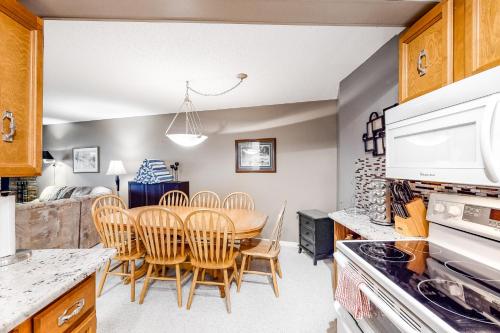 Ponderosa Inn 316 – Photos 3