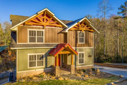 a house with a gambrel roof at BearVue Point chalet in Gatlinburg
