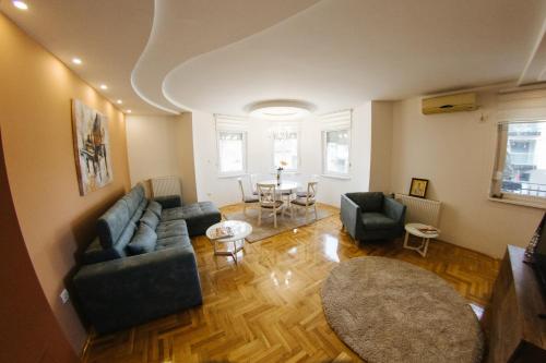 Apartment Experience – Photos 2