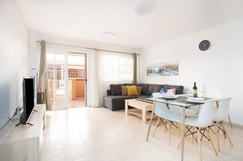 Home2Book Pool & Relax The Heights, Los Cristianos