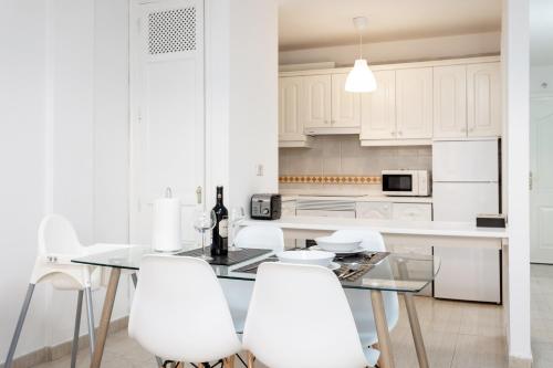 Home2Book Pool & Relax The Heights, Los Cristianos