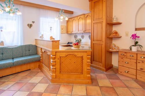 Kuchyň nebo kuchyňský kout v ubytování Pension am Rain