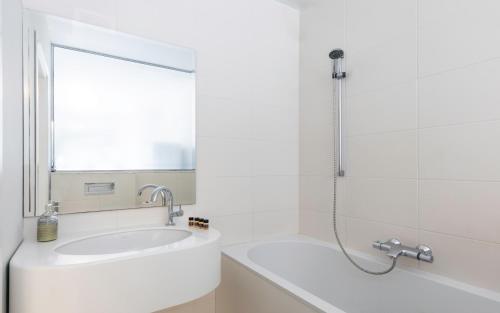 Bilik mandi di Villa 56 Luxury apartments