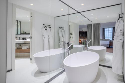 Melia White House Hotel Image