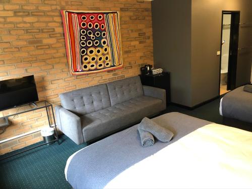TV a/nebo společenská místnost v ubytování Attunga Alpine Lodge & Apartments
