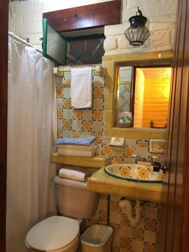Casa del Retoñoにあるバスルーム