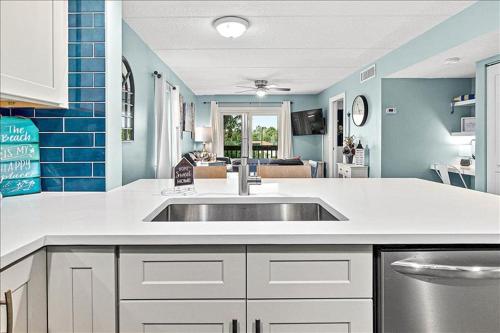 Welcome to paradise unit 2201 – Photos 3