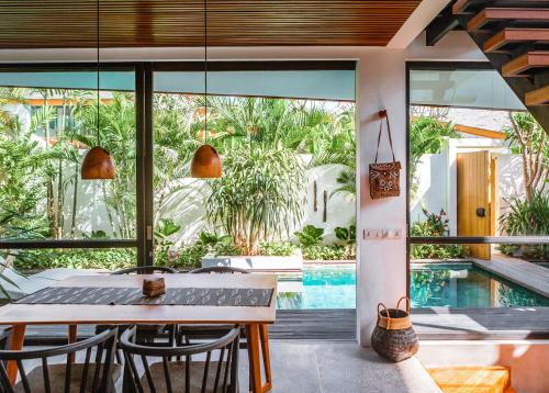 Kolam renang di atau dekat dengan Beyond Bespoke Villas